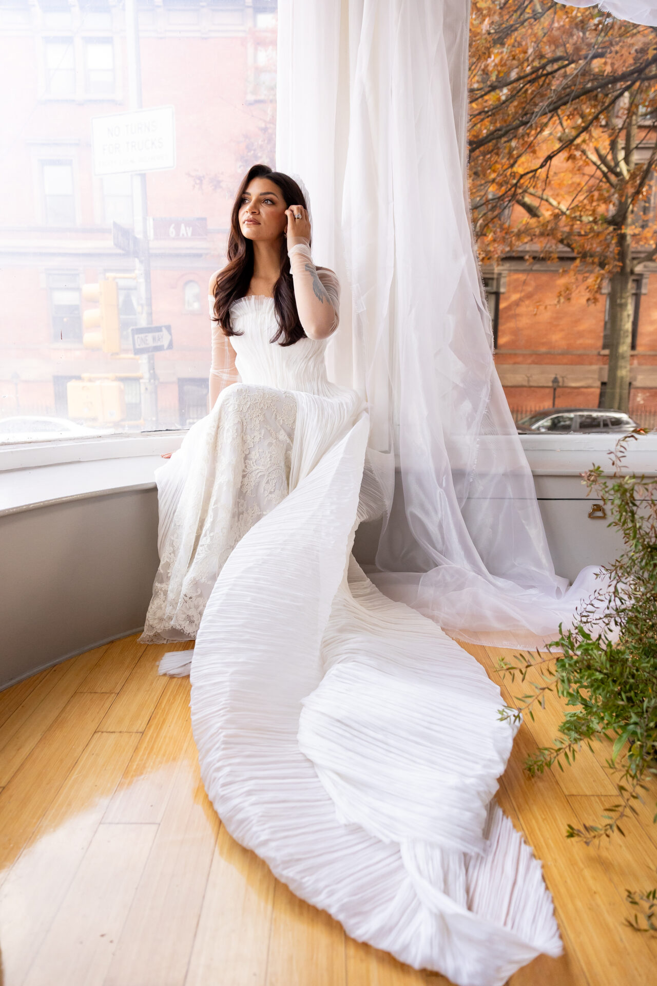 Fierce + Fine: A Fuchsia Brownstone Elopement at Atrium82 in Brooklyn
