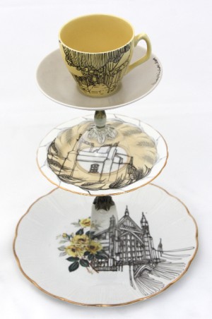 pretty winchester cake stand