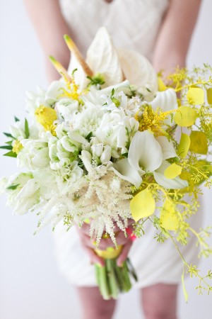 yellow and white bouquet