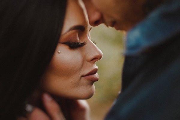 A calm and sensual Pre-Wedding photoshoot in London with Belle & Antony by destination wedding photographer motiejus. Alternative engagement photography.