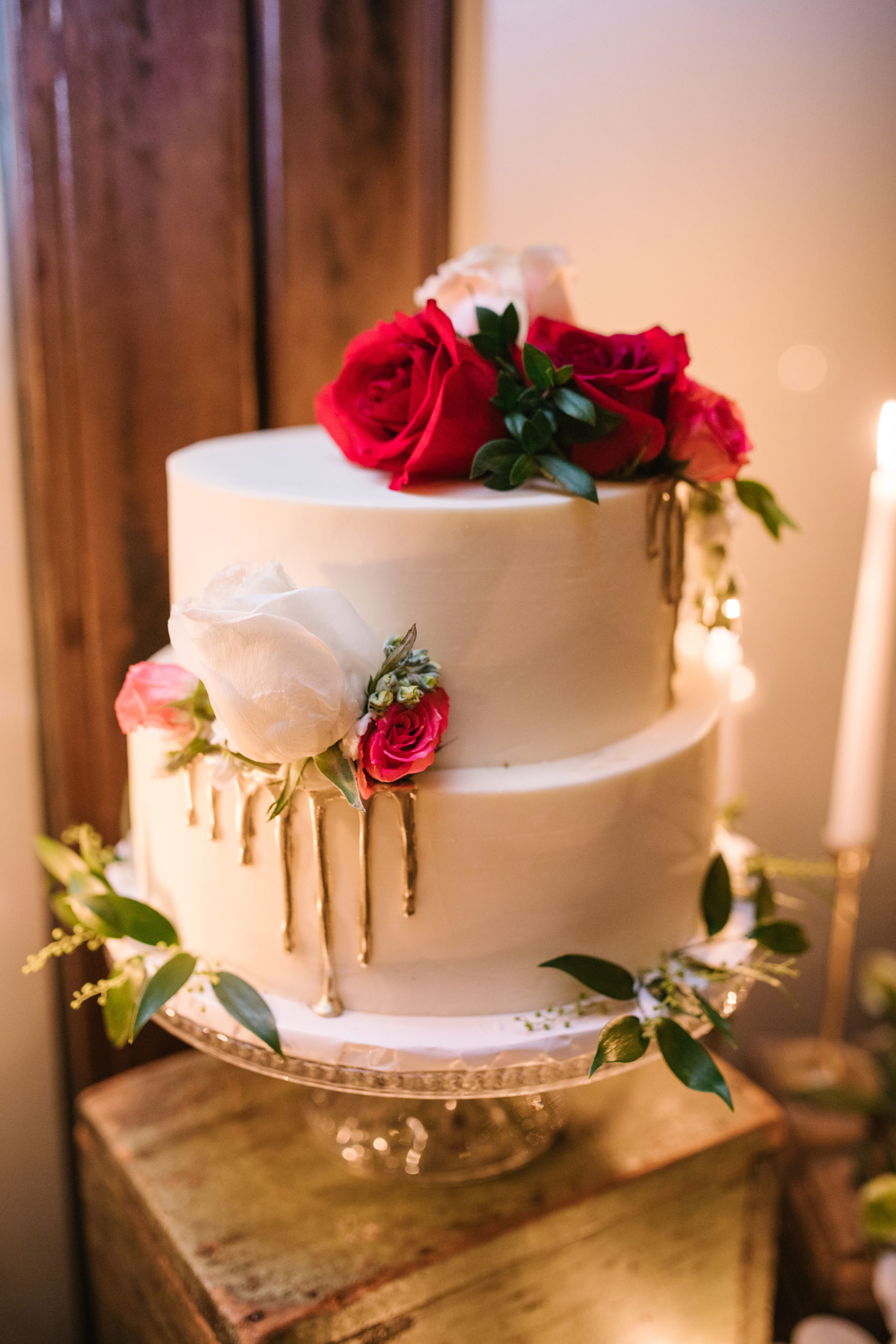 Red White Gold Wedding Cake