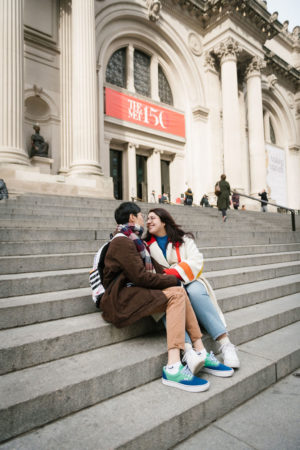 Engagement Photo Shoot Met Steps