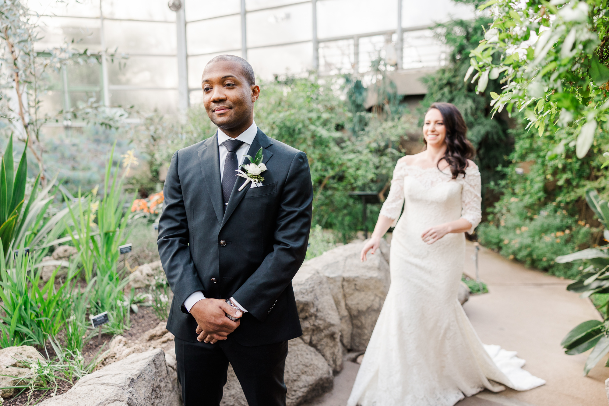 Romantic Wedding at Brooklyn Botanic Garden \ Brooklyn Bride