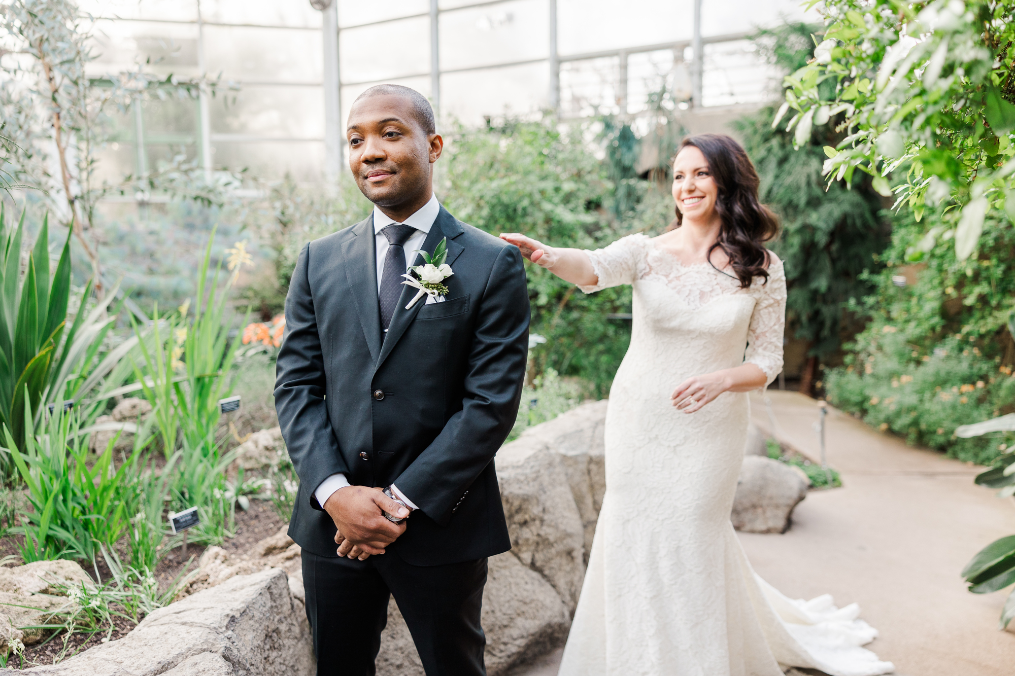 Romantic Wedding at Brooklyn Botanic Garden \ Brooklyn Bride