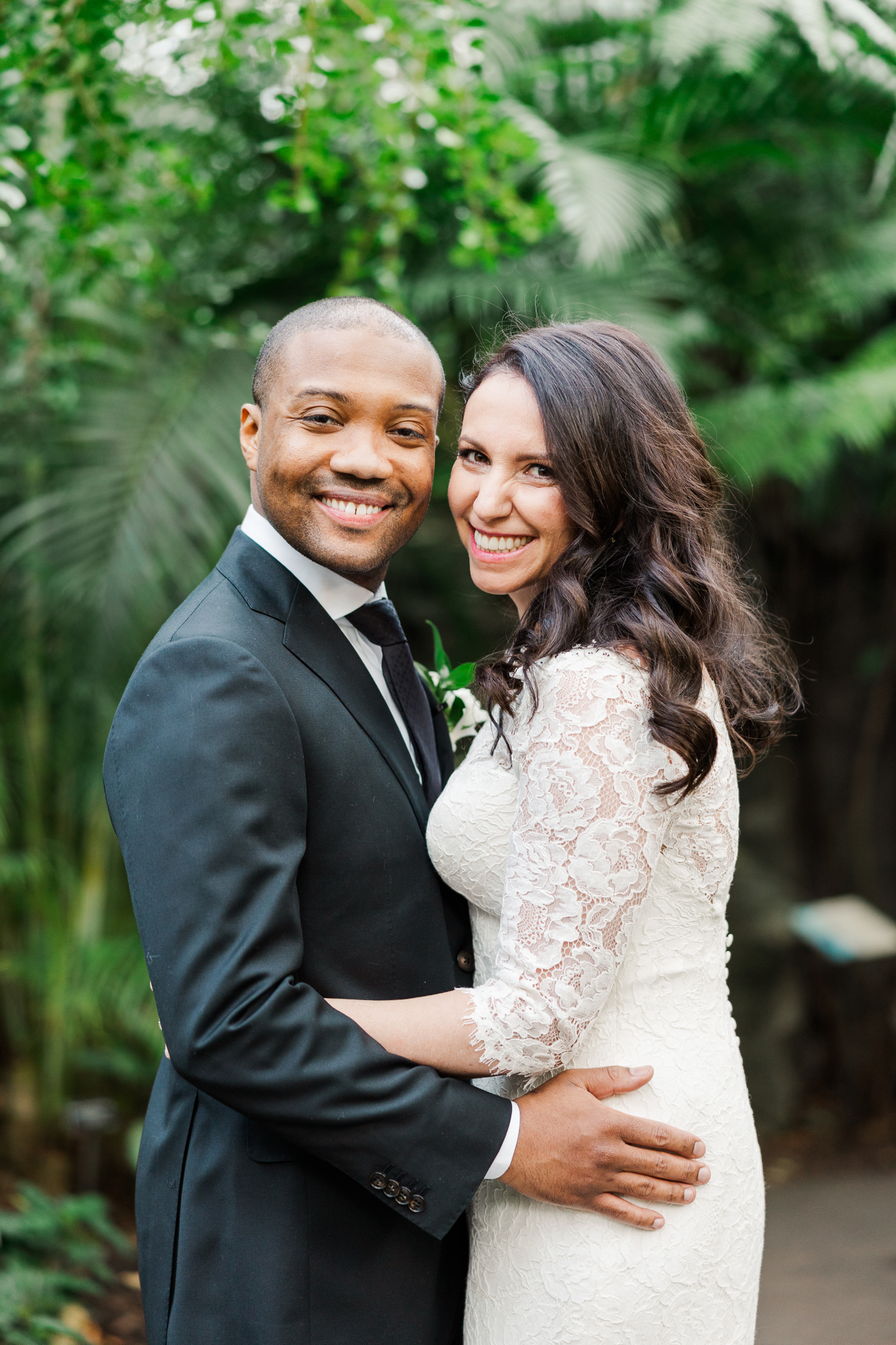 Romantic Wedding at Brooklyn Botanic Garden \ Brooklyn Bride