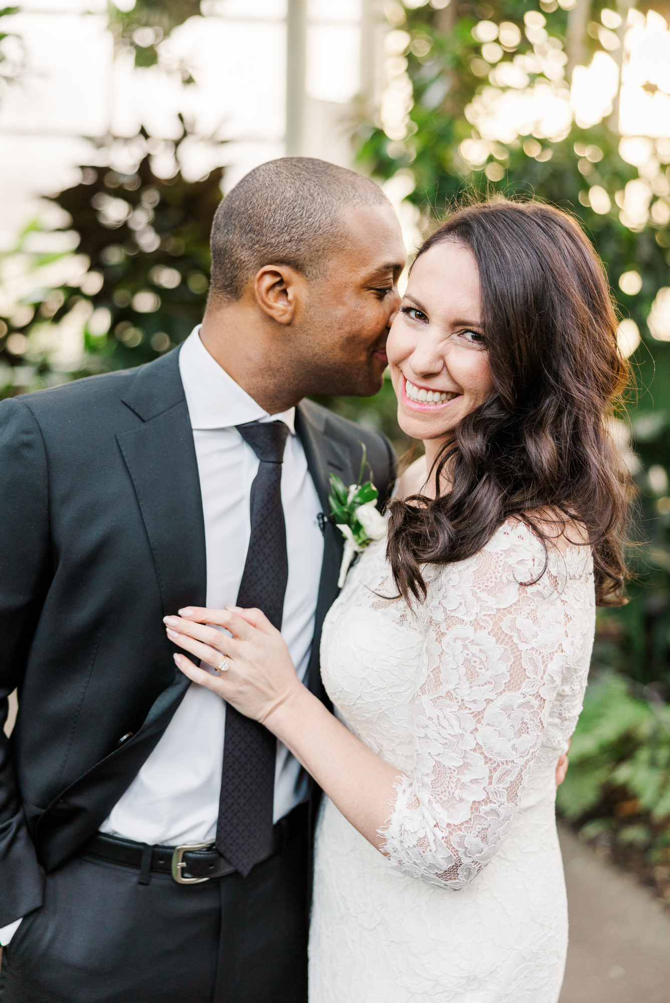 Romantic Wedding at Brooklyn Botanic Garden \ Brooklyn Bride