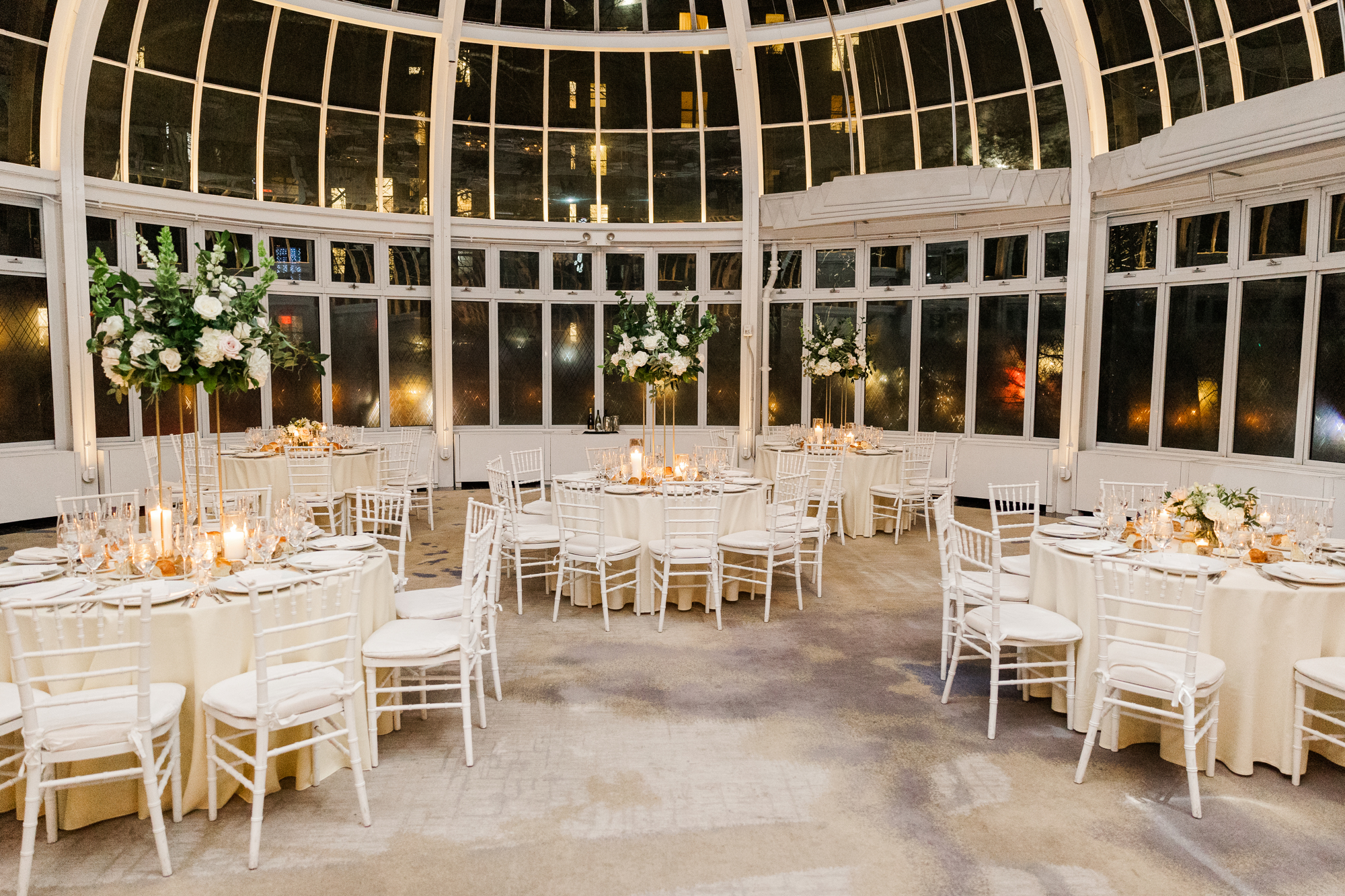 Romantic Wedding at Brooklyn Botanic Garden \ Brooklyn Bride